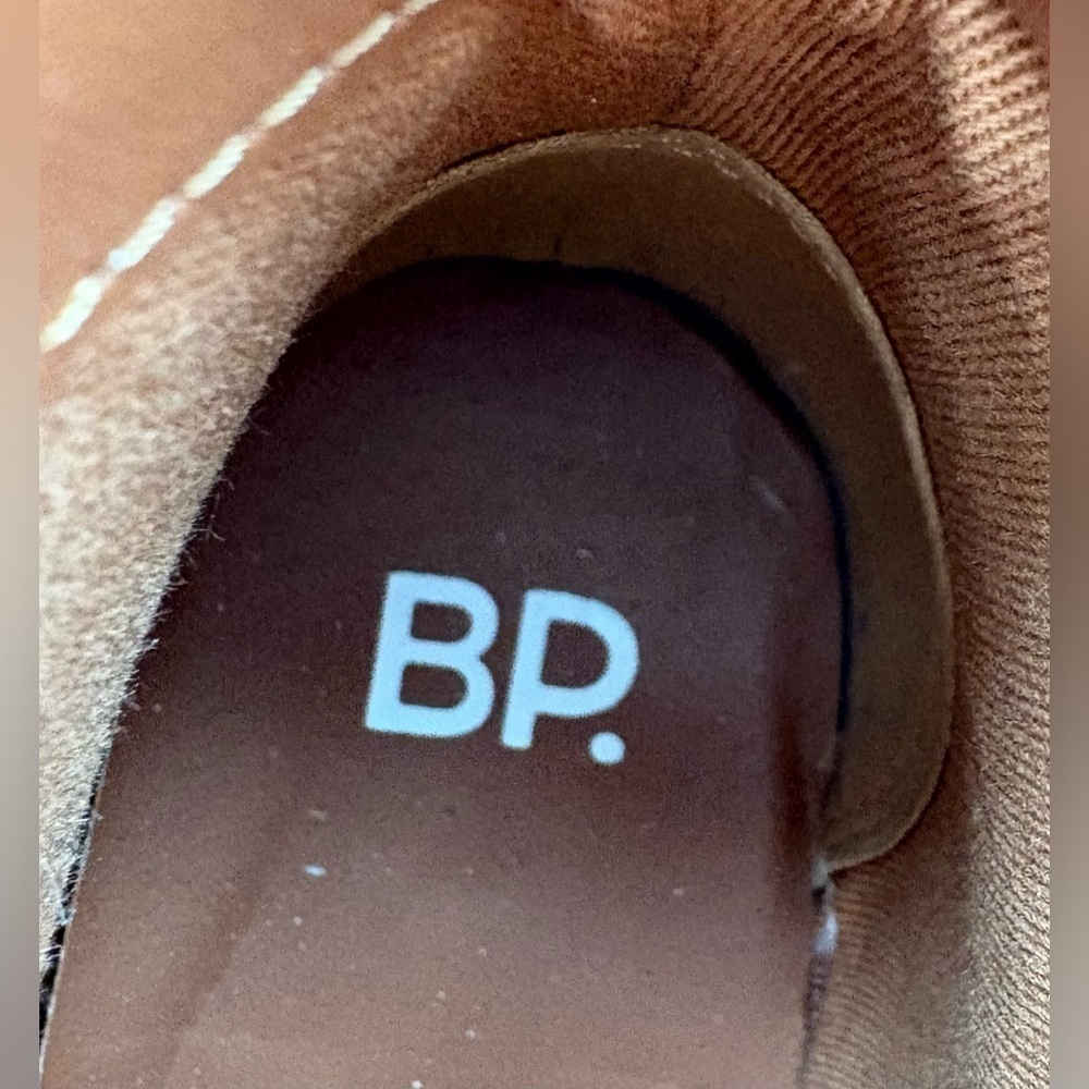 NEW w/o Tags B P Lance Brown Leather Block Heel Bootie Women's Size 8 - Picture 4 of 9